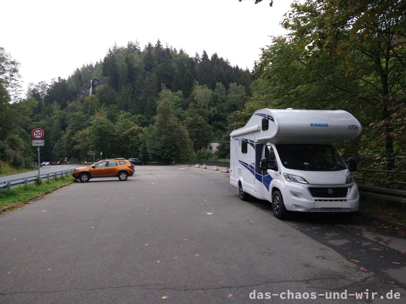 Parkplatz nahe des Romkerhaller Wasserfalls