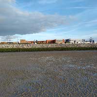 Norddeich - Blick vom Watt in Richtung Promenade