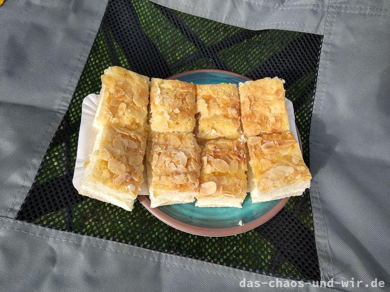 Ostfrisischer Teekuchen mit Puddingfüllung