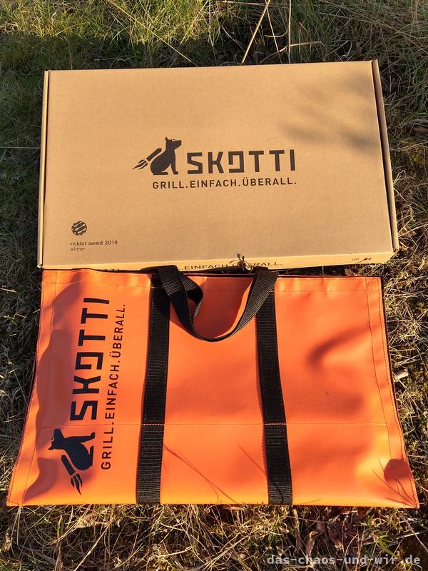 Karton und Tasche des Skotti Gasgrill