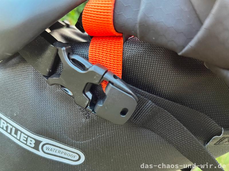 Befestigung am Sattel des Ortlieb Seat Pack 16,5L