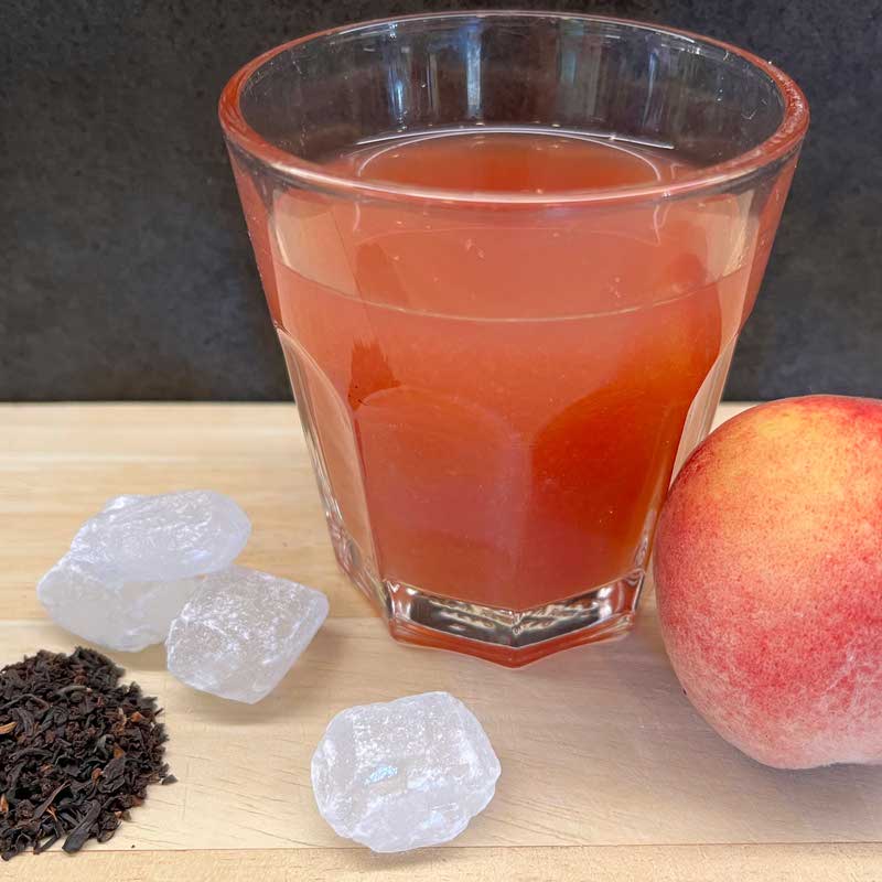 Pfirsich Eistee selbstgemacht - Das Chaos und wir Pfirsich Eistee selbstgemacht - Das Chaos und wir