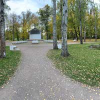 Panorama vom Kurpark und in der Mitte die Musikmuschel