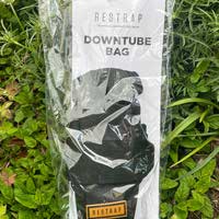 Restrap Downtube Bag: In Verpackung